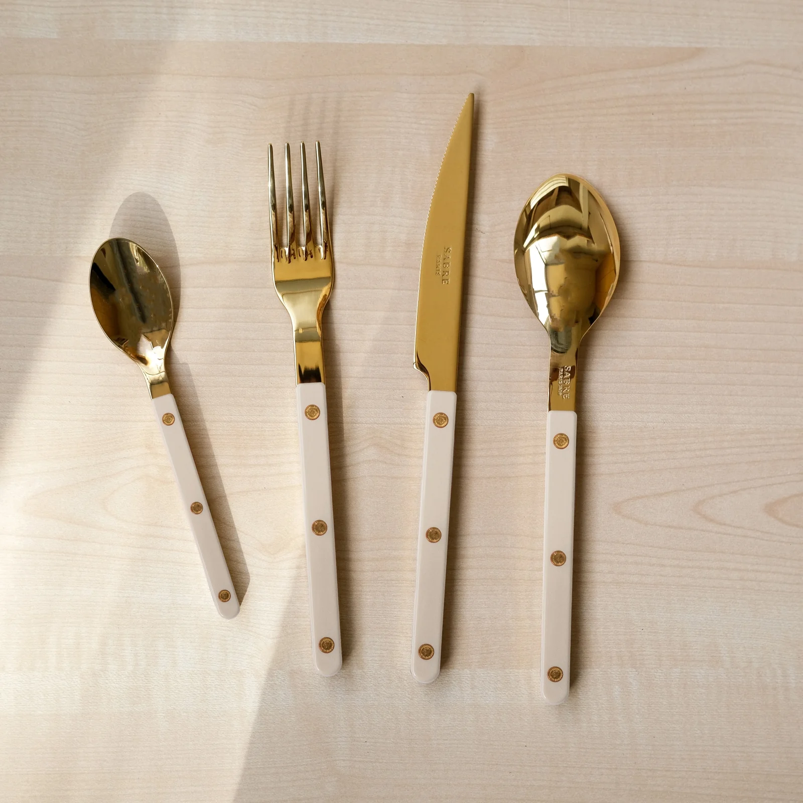 Bistrot Gold Uni, Mastic - Set de 5 couverts de table - Image 2
